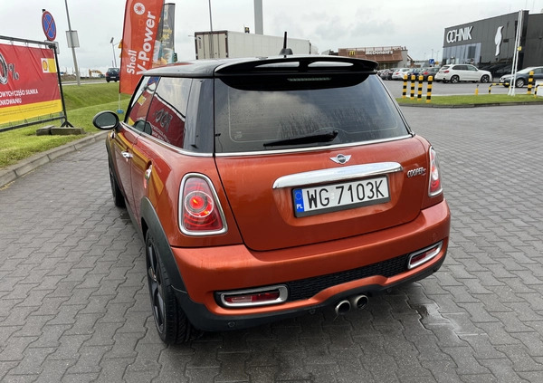 MINI Cooper S cena 37000 przebieg: 231000, rok produkcji 2010 z Garwolin małe 37
